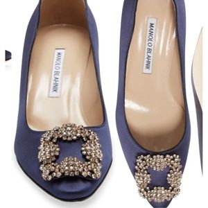Manolo Blahnik Hangisi